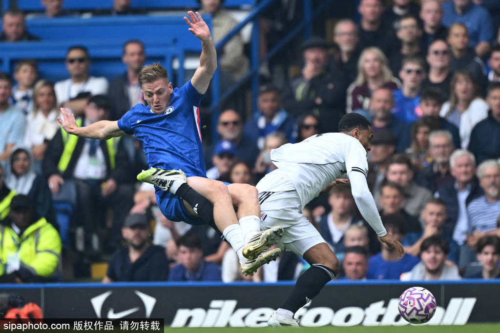 切尔西祝伊万诺维奇42岁生日快乐：名宿辉煌历程再回顾